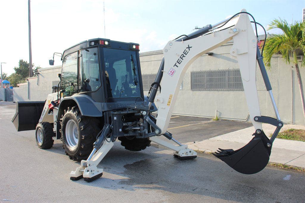 2016 Terex TLN830 image 10