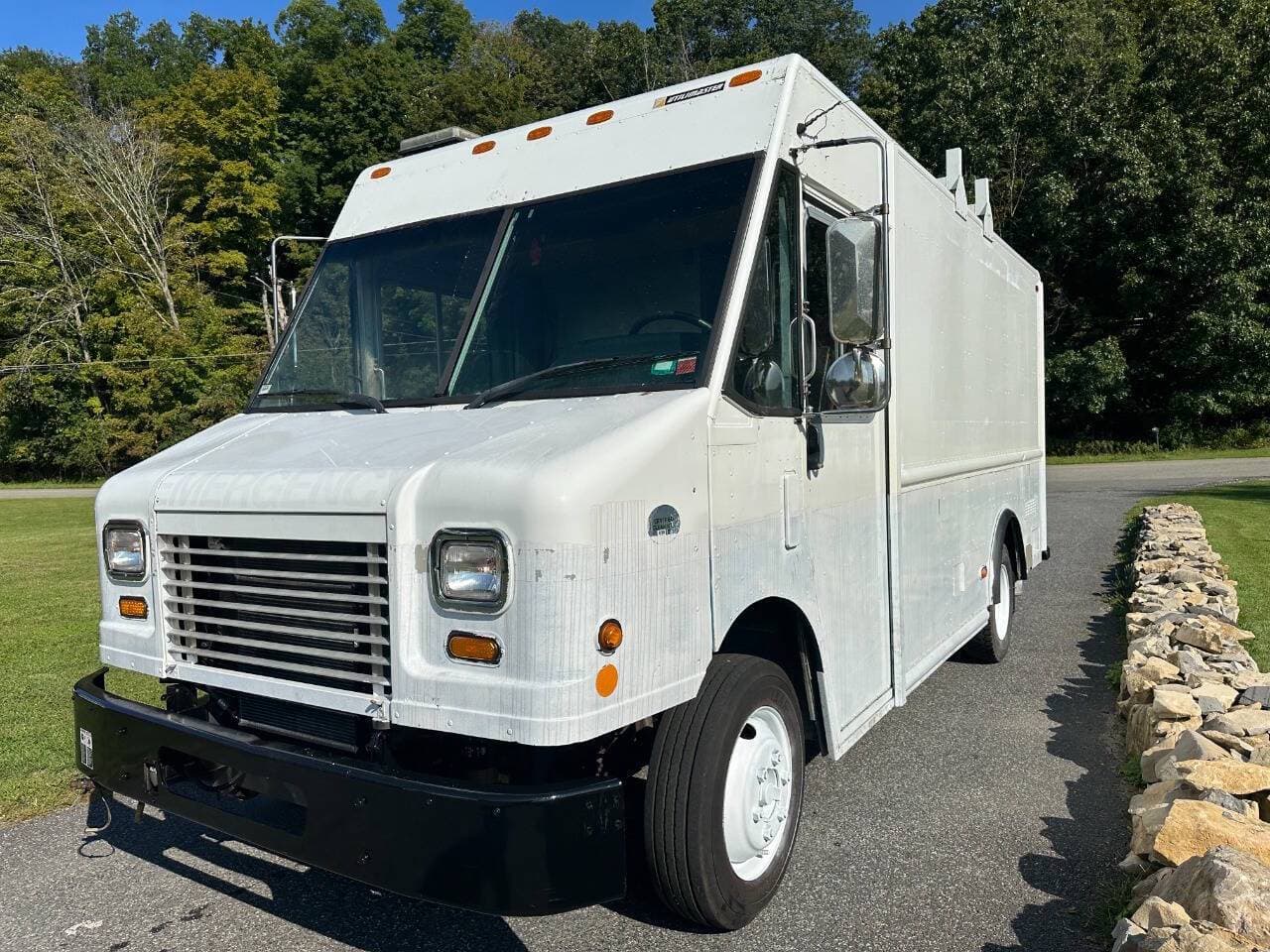 2014 Freightliner MT45 image 3