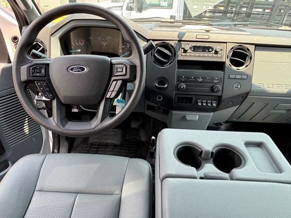 2025 Ford F650 SD image 11