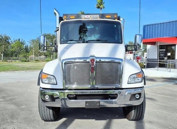 2025 Kenworth D5 image 2