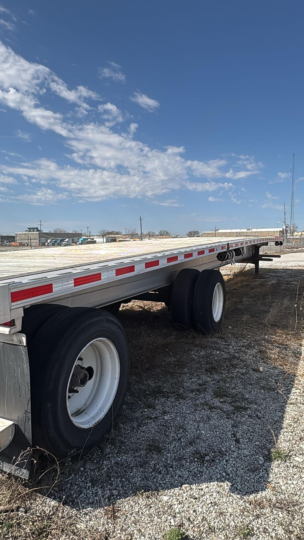 2018 Fontaine 48` Flatbed image 2