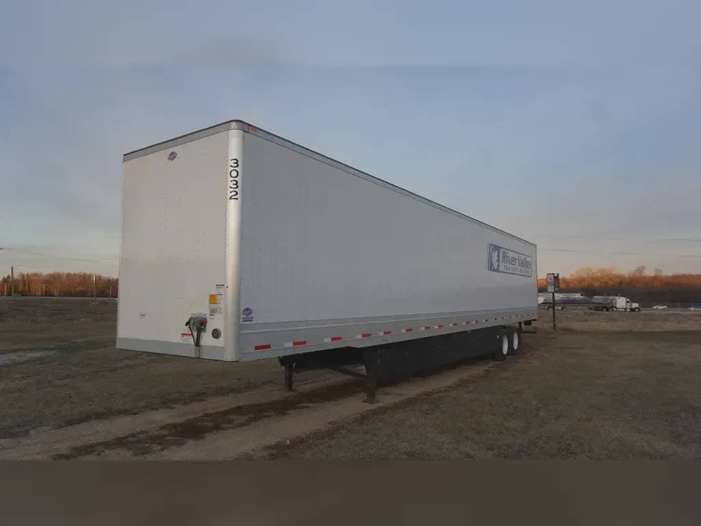 2023 Utility 4000D-X image 3