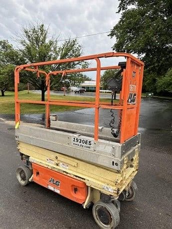 2014 JLG 1930ES image 10