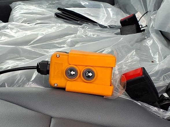 2025 Ford F600 image 12