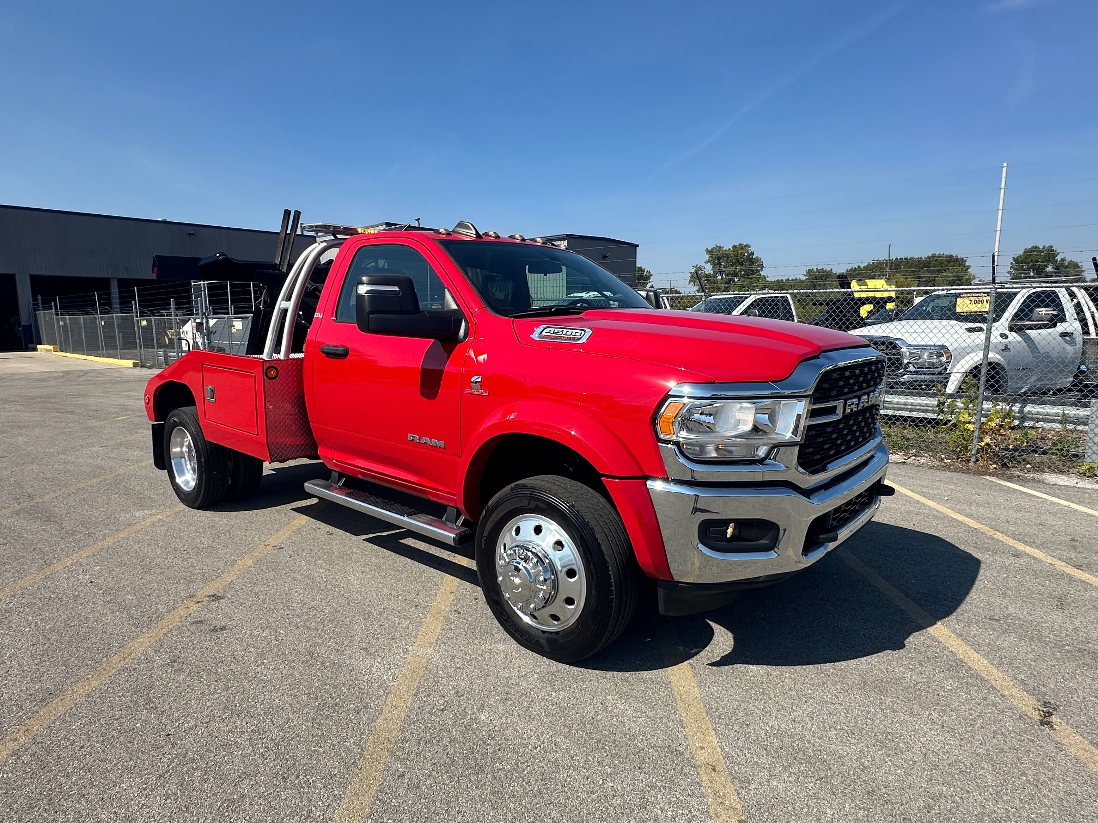 2024 Ram 4500 Chassis SLT *CALIFORNIA COMPLIANT* VULCAN 812*  (SK#: 5939C)  image 9