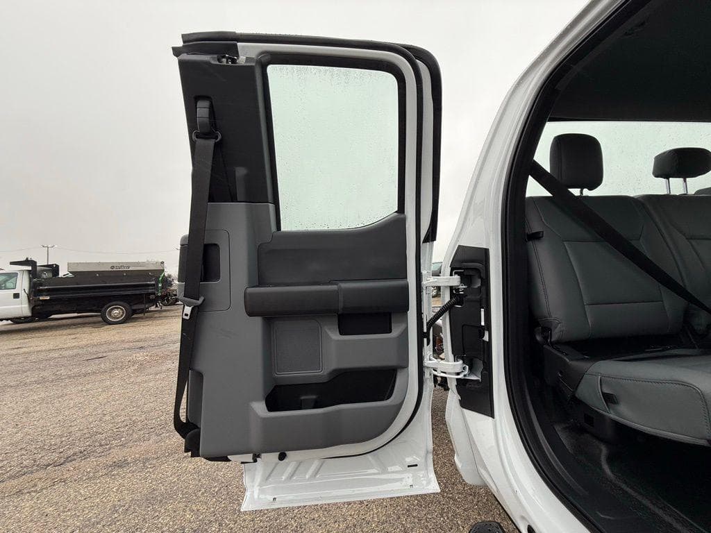 2026 Ford F-450SD XL Dump Truck image 22