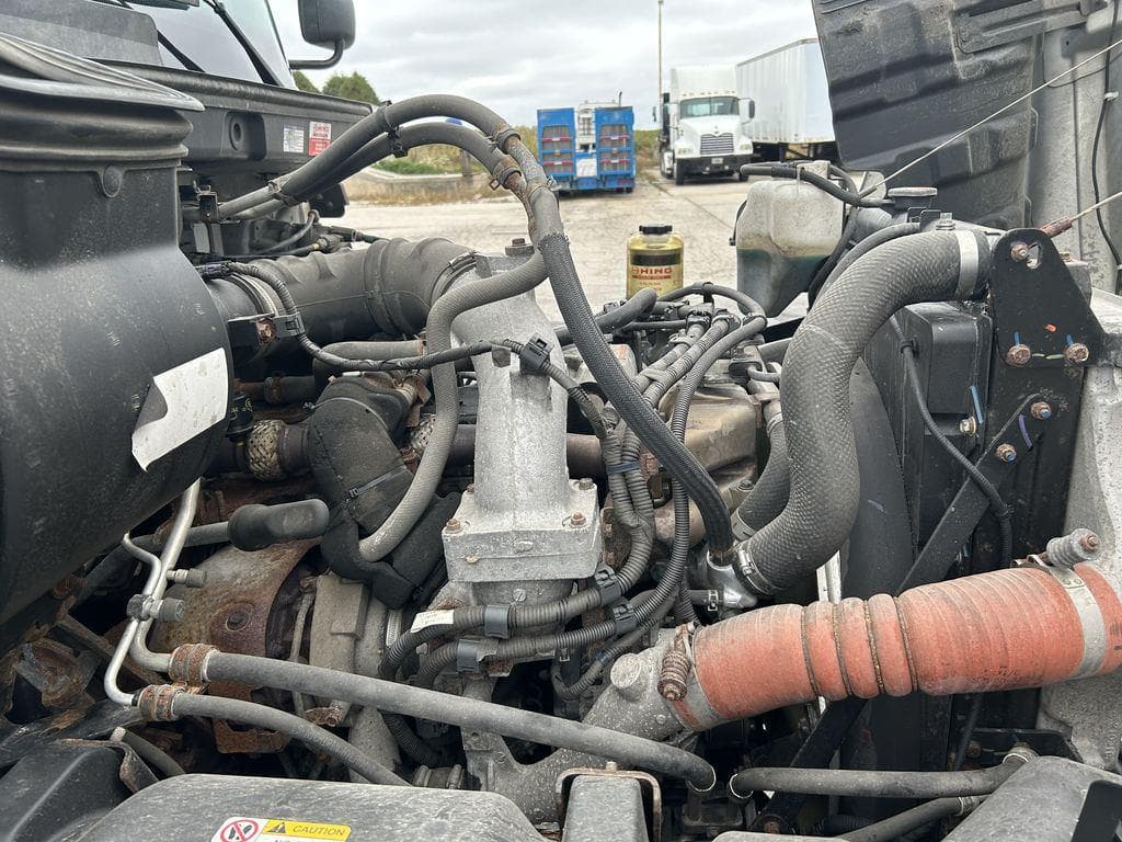 2020 Hino Conventional Type Truck image 13