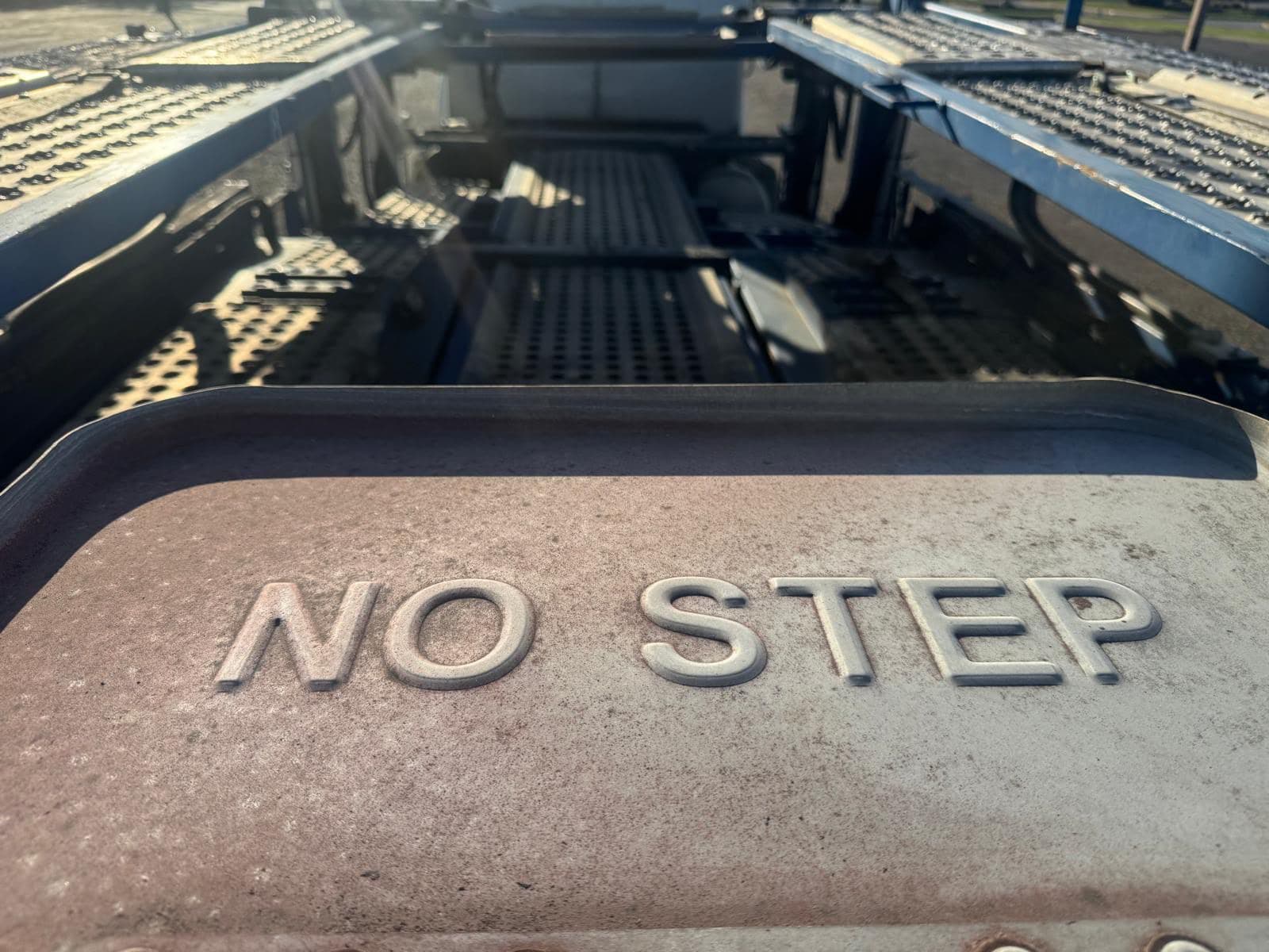 2014 Peterbilt 365 image 8