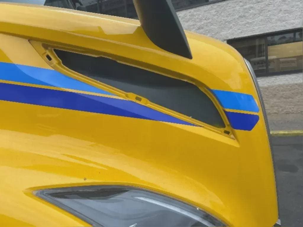 2022 Volvo VNL image 10