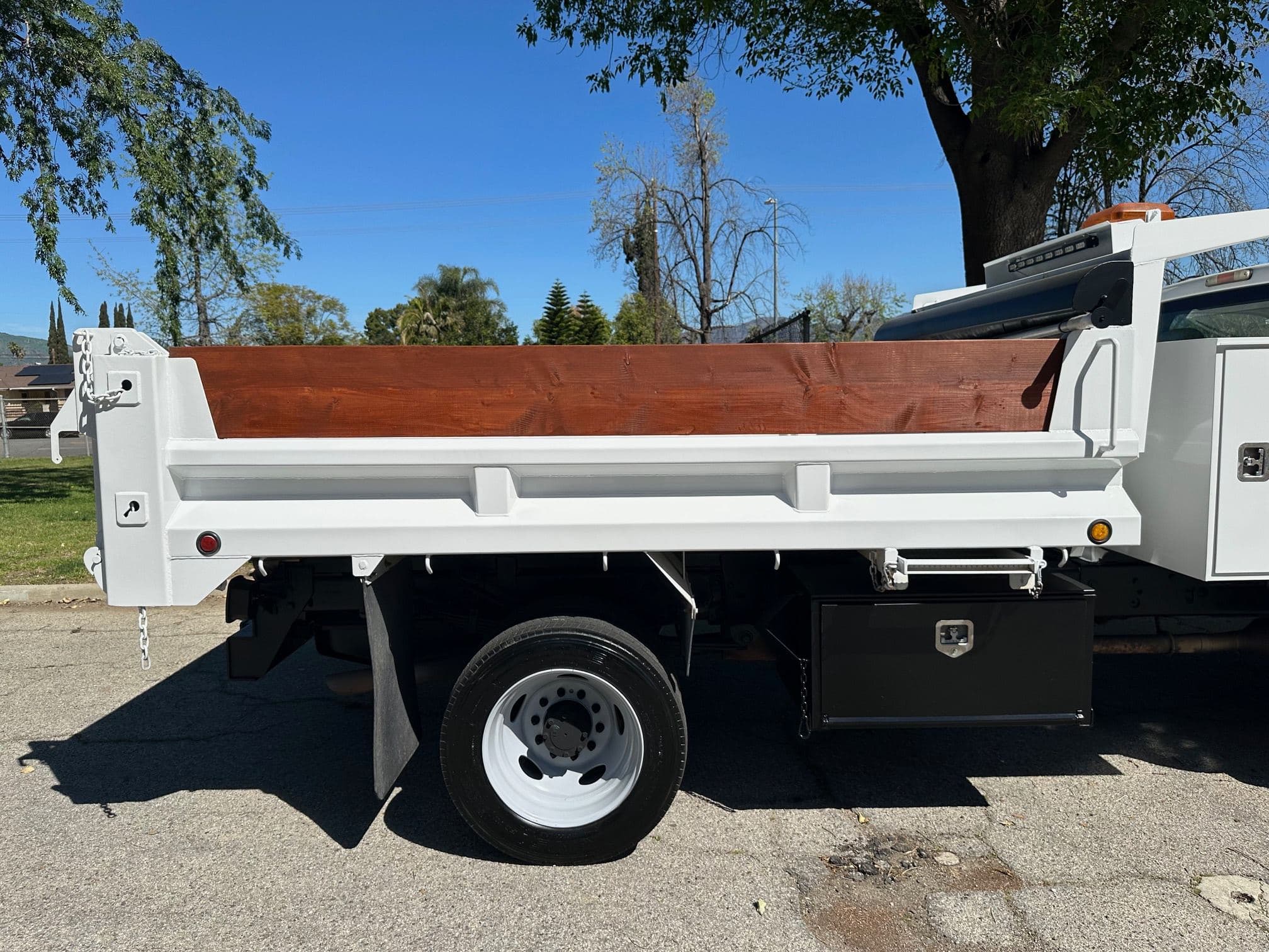 2011 FORD F550 SD 13432 image 27