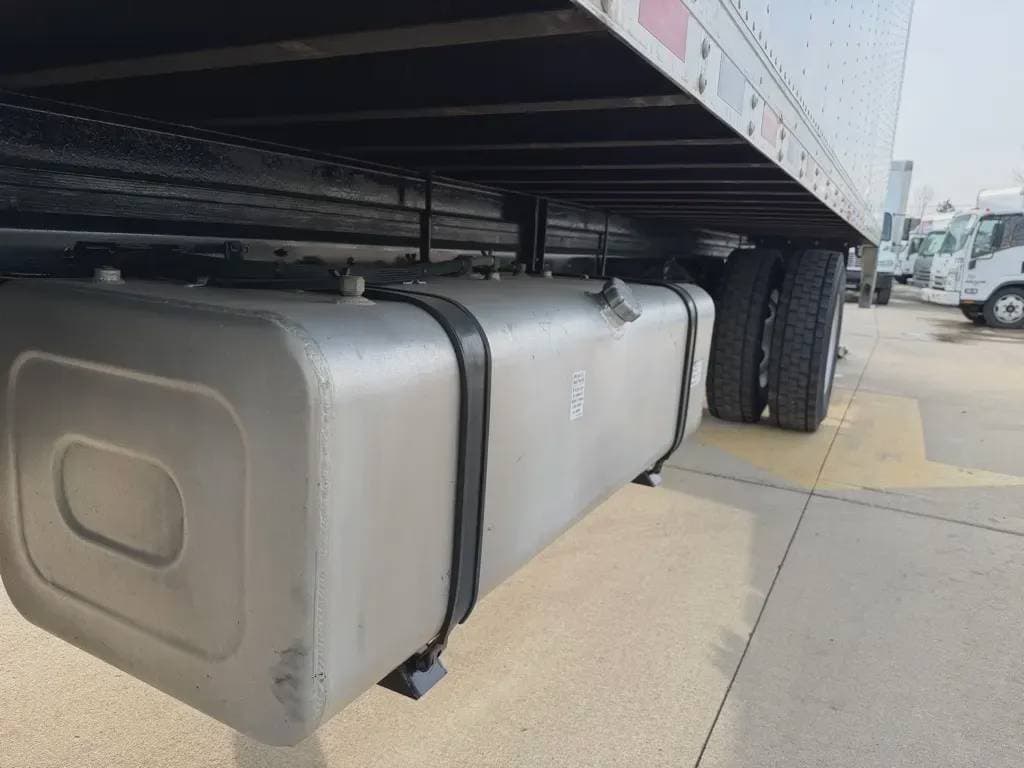 Used 2023 ISUZU Cabover Truck - COE, Contractor Truck, Box Truck - Straight Truck - FTR For Sale image 7