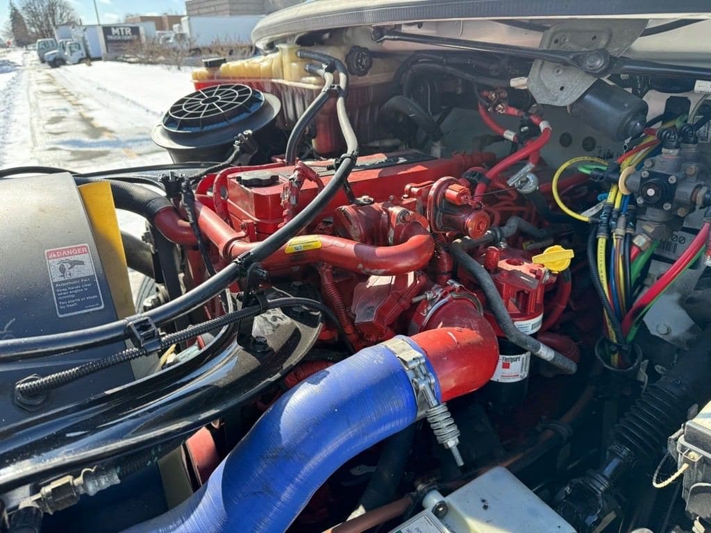 Used 2019 FREIGHTLINER Reefer/Refrigerated Truck, Catering Truck - Food Truck, Beverage Truck - BUSINESS CLASS M2 For Sale image 9