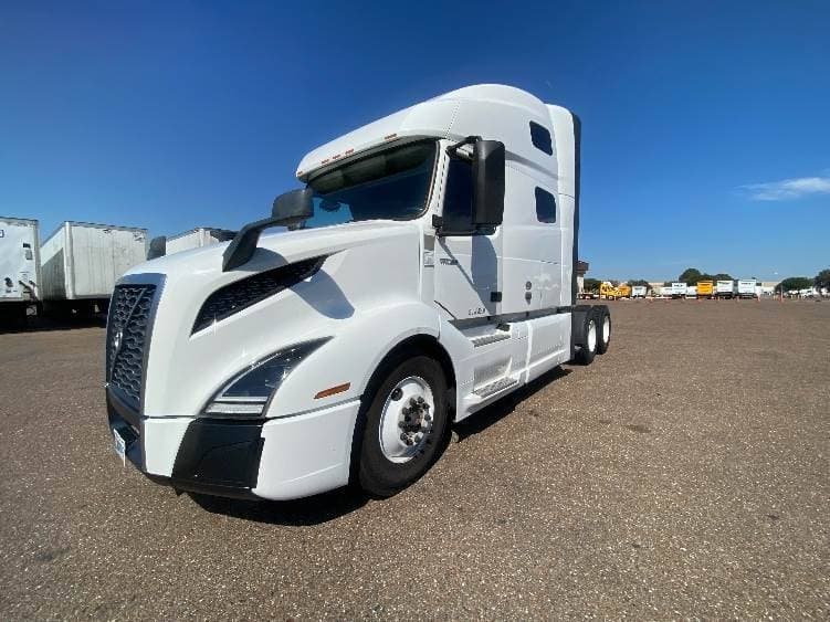 2022 Volvo VNL image 3