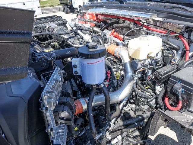 2024 Chevrolet Silverado 4500HD Work Truck image 20