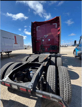 2021 Peterbilt 579 image 4