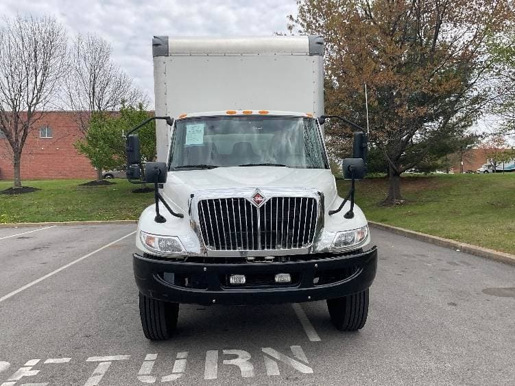 2022 International MV607 Box Truck - 220HP, 6 Speed Automatic, Roll up Door image 2