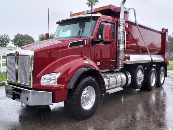 2026 Kenworth T880 image 1