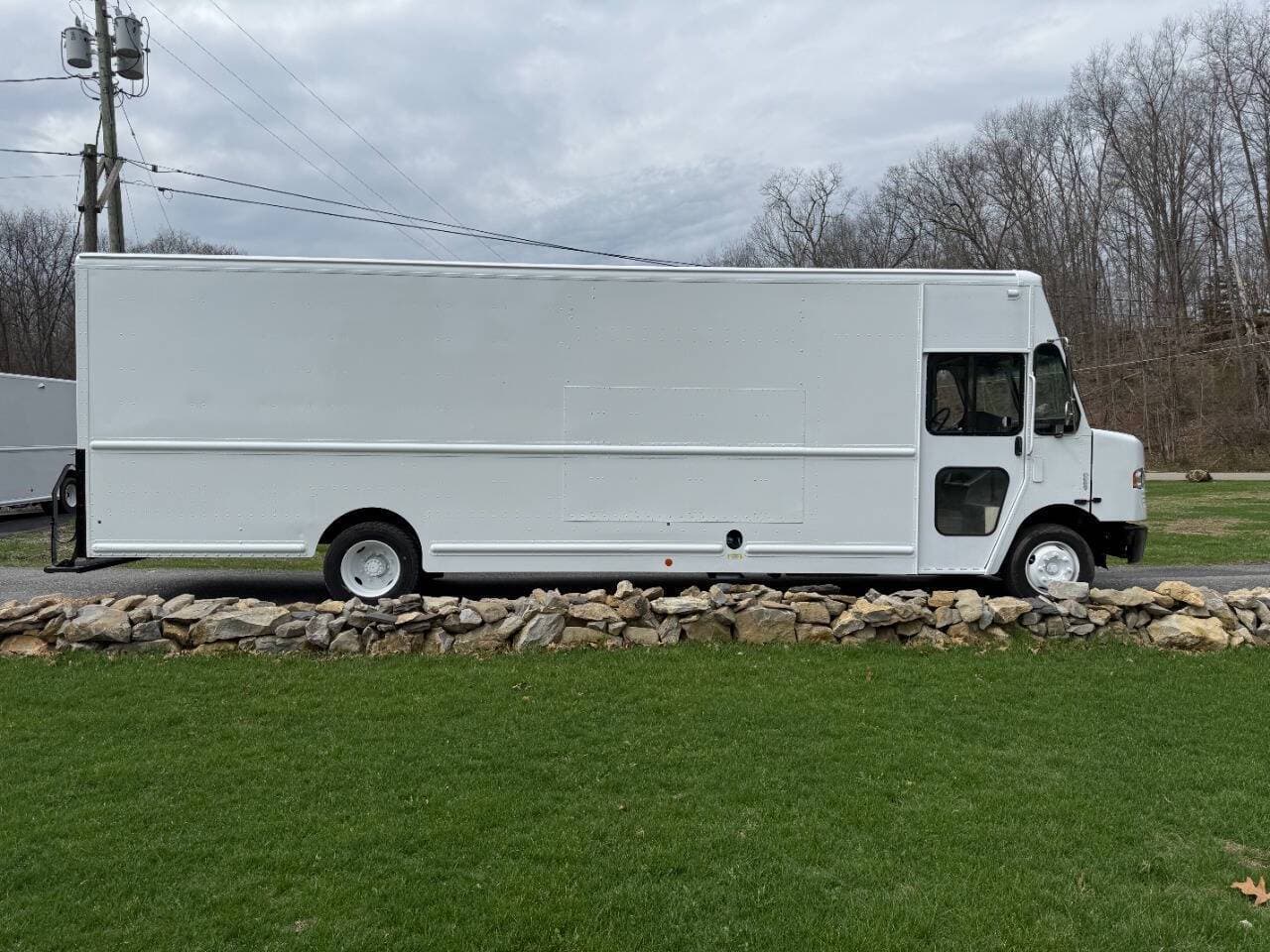 2017 Freightliner MT55 image 7