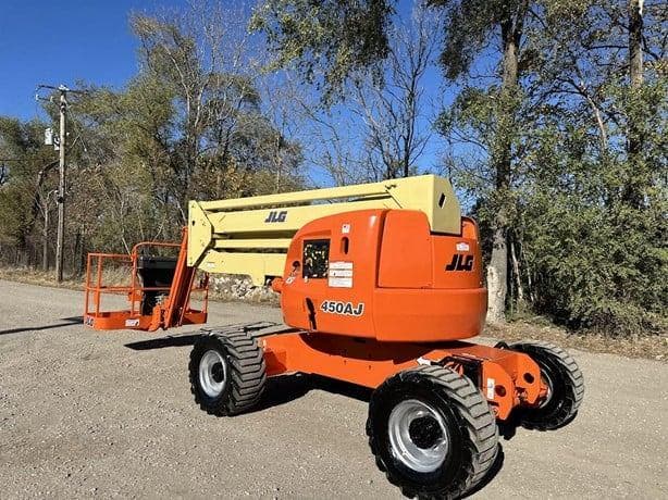 2014 JLG 450AJ image 9