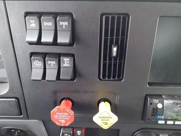 2025 Kenworth D5 image 17