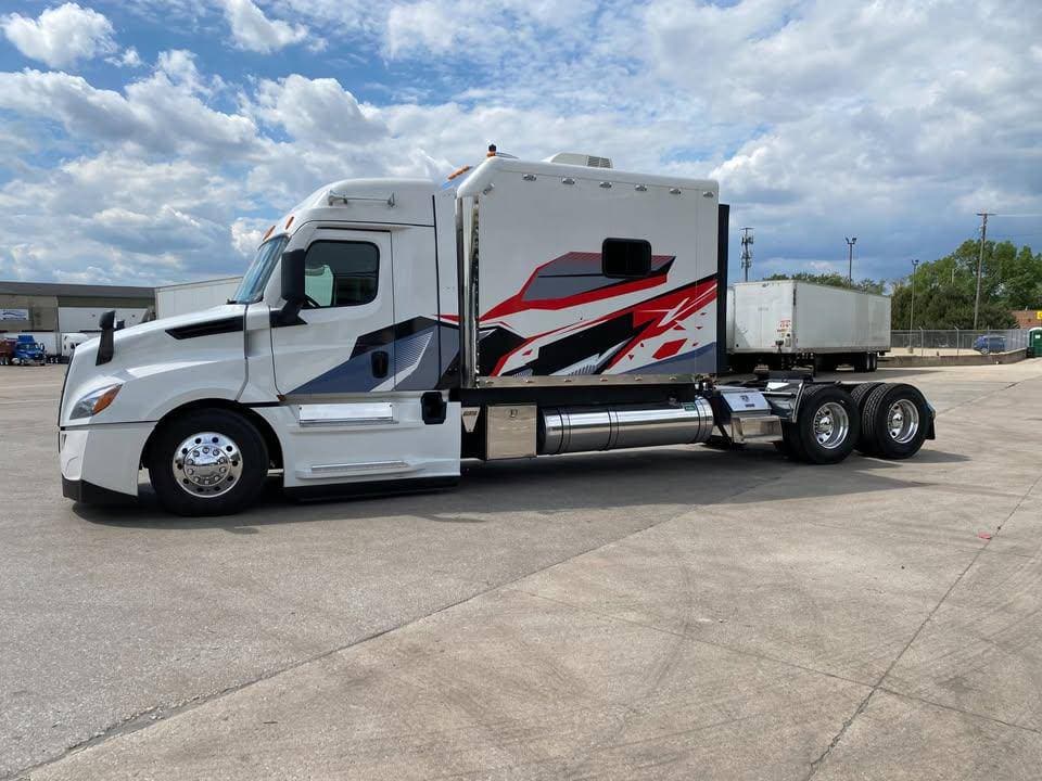 2022 Freightliner Cascadia image 5