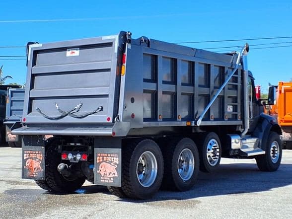 2025 Kenworth D5 image 18