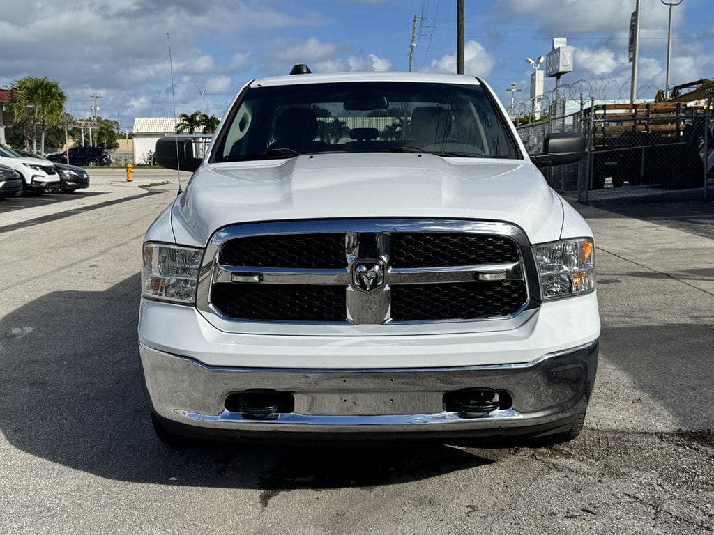 2020 Ram 1500 DS image 2