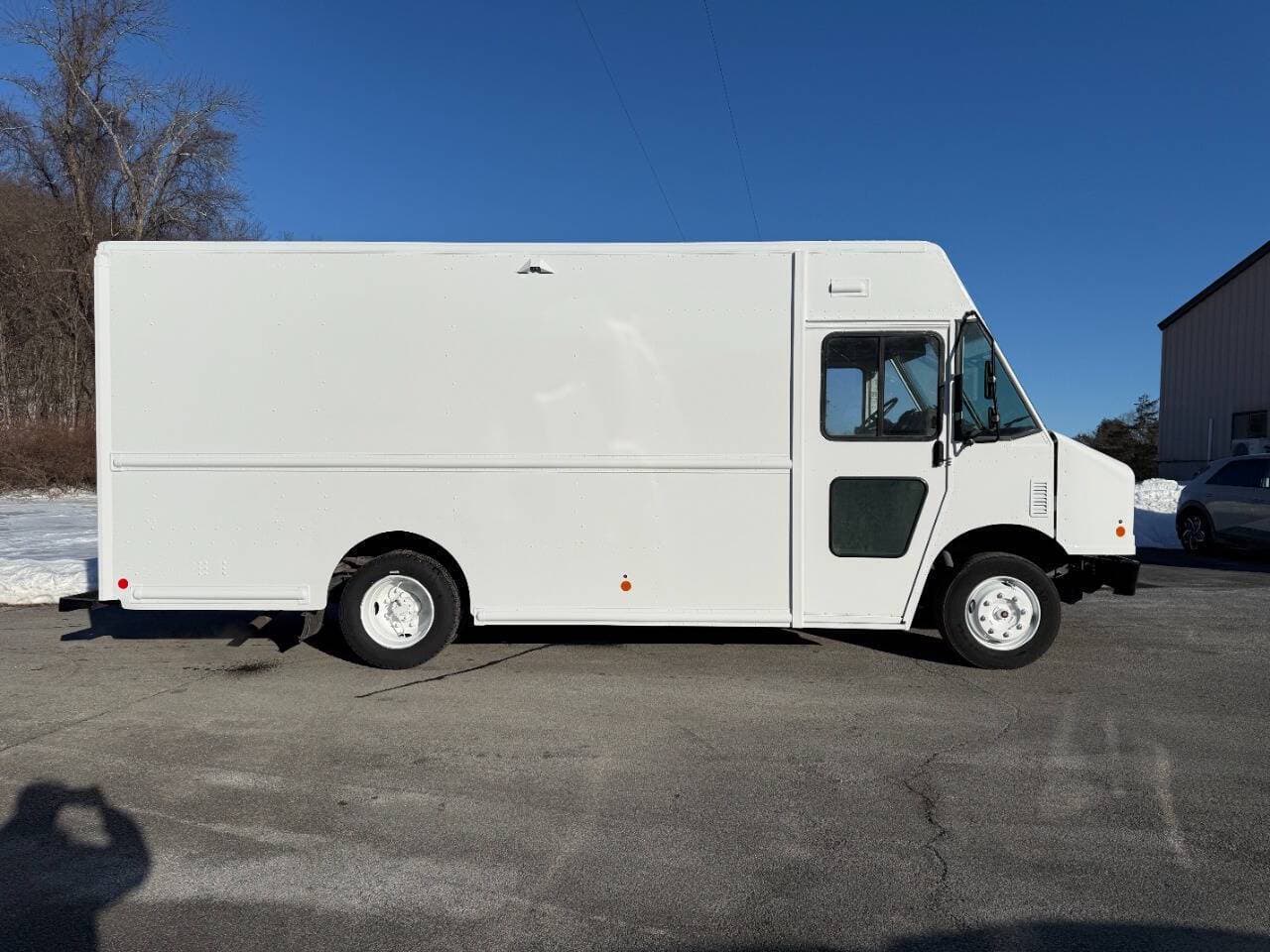 2021 Freightliner MT45 image 1