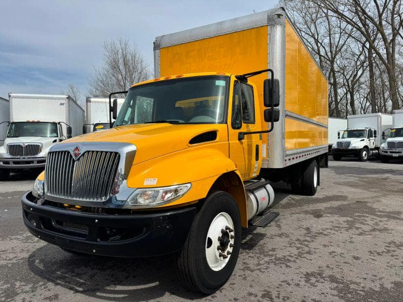 2019 International 4300 image 2