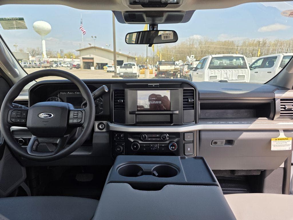 2026 Ford F-450SD XL DRW image 41