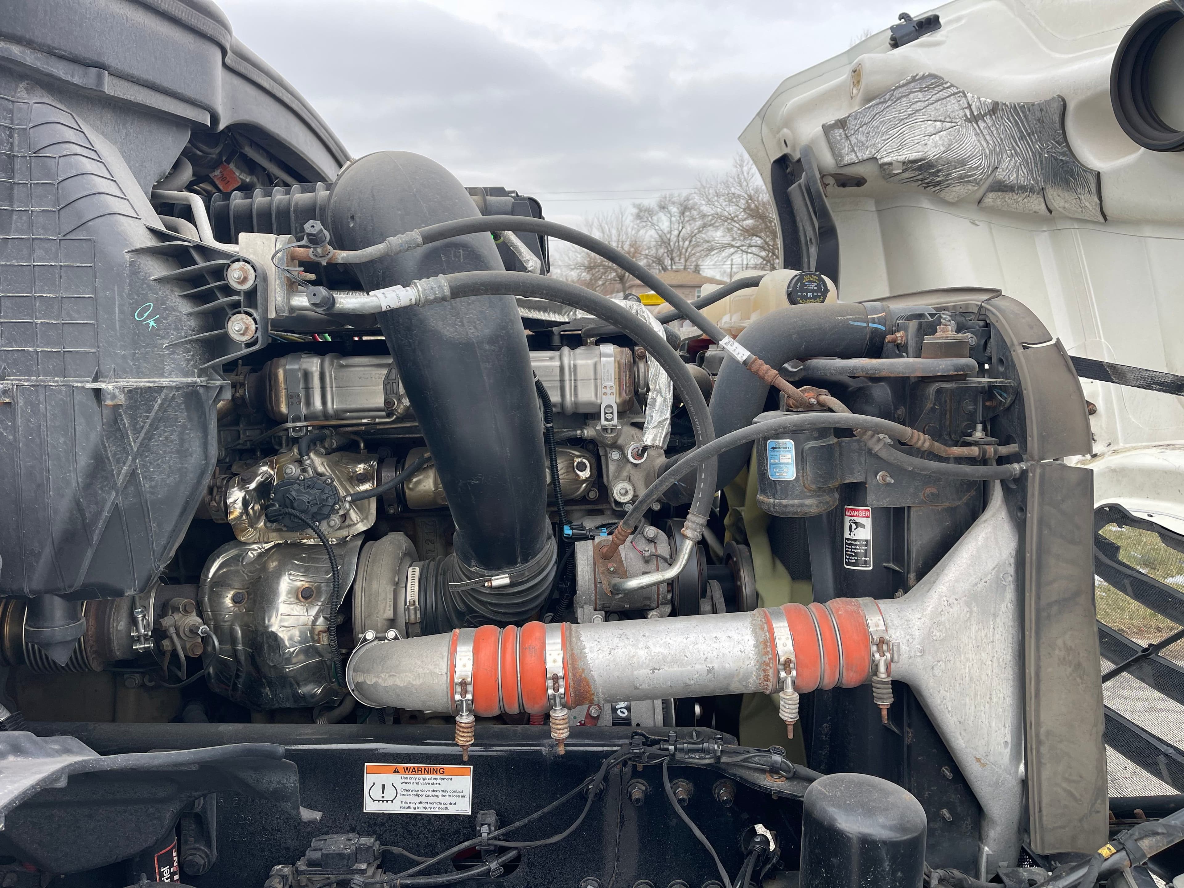 2022 Freightliner Cascadia 126 image 19