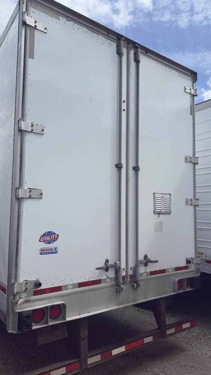 2018 Utility 4000D-X image 5