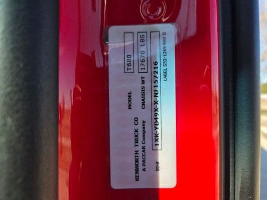 2023 Kenworth T680 image 7
