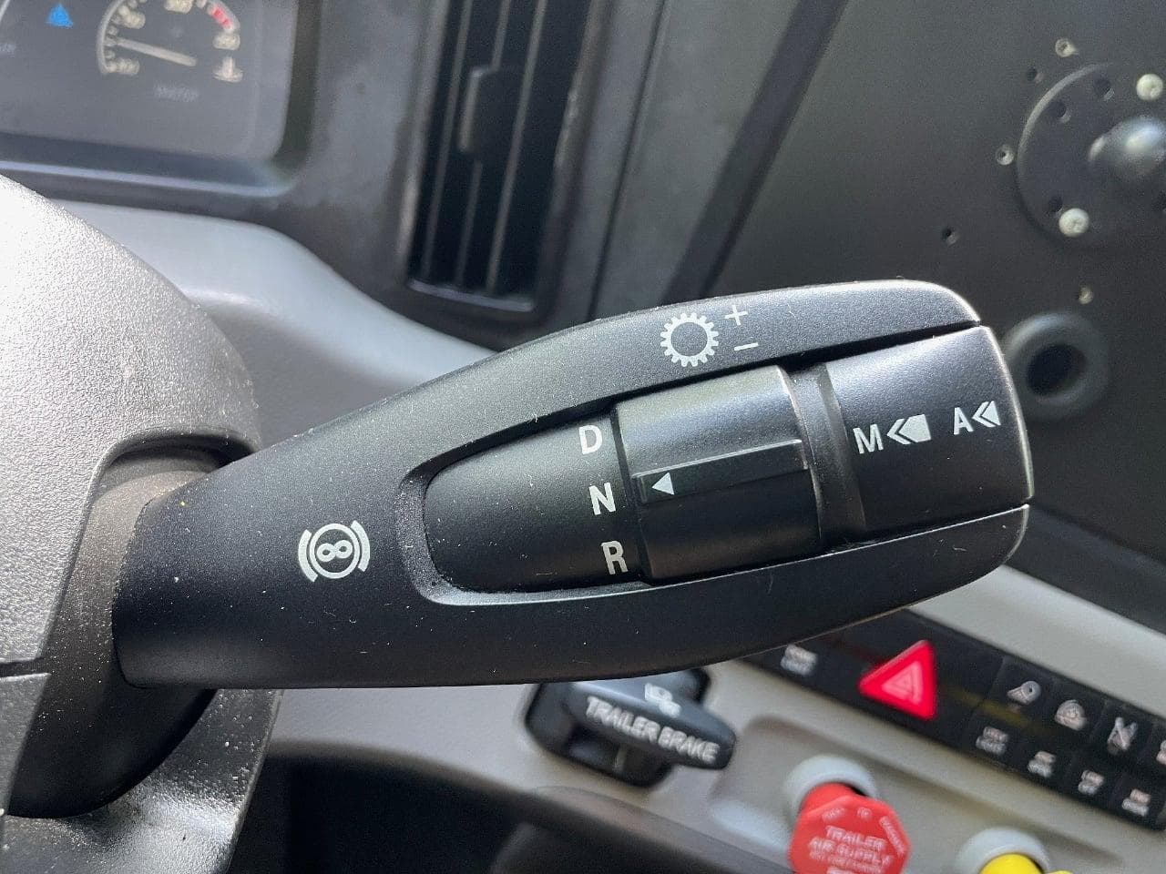 2020 Freightliner Cascadia 126 image 21