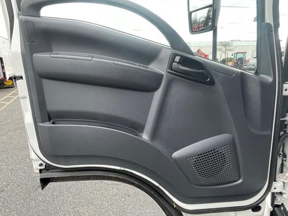 2024 Isuzu NPR HD image 16