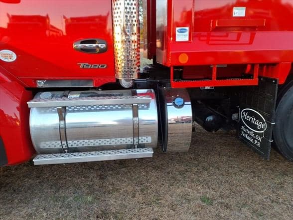 2026 Kenworth T880 image 9