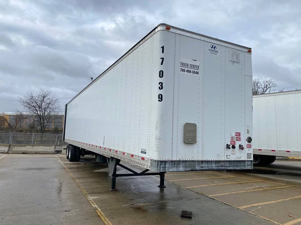 2018 Hyundai 1620 image 1