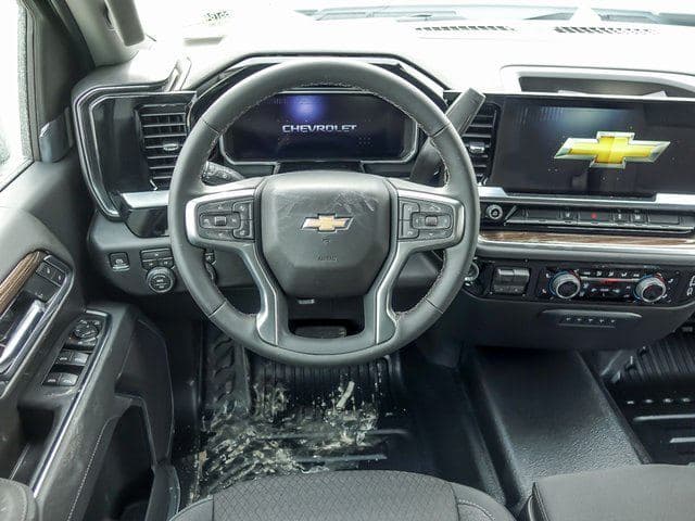 2026 Chevrolet Silverado 3500HD LT image 12