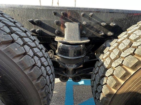 2024 Kenworth T880 image 12