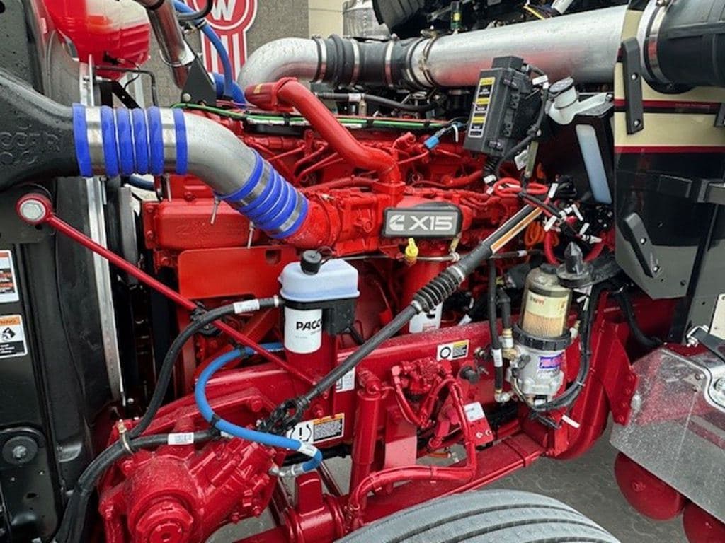 New 2026 KENWORTH W900 image 19