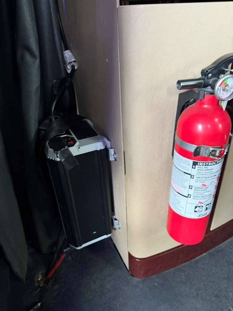 2021 Freightliner SD122 image 11