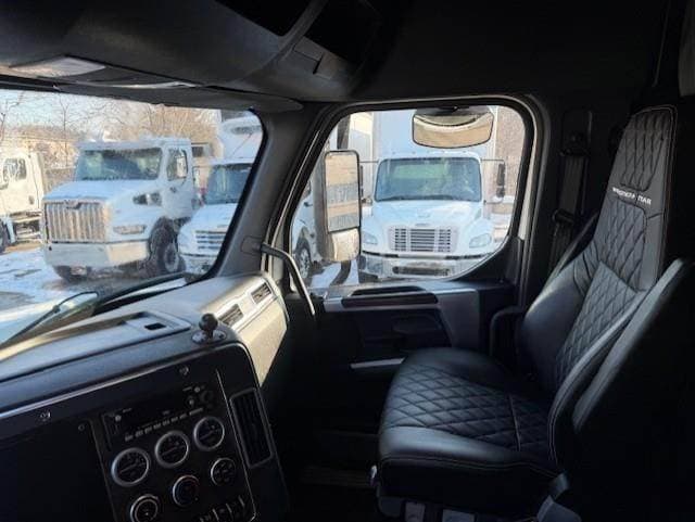 2023 Western Star 49X Chassis image 6