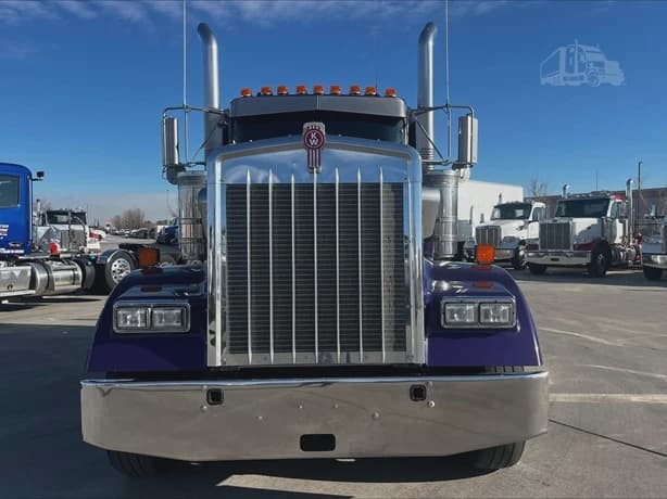 2021 Kenworth W9 Series image 7