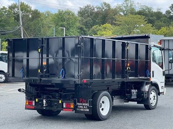 2024 Isuzu NPR HD image 4