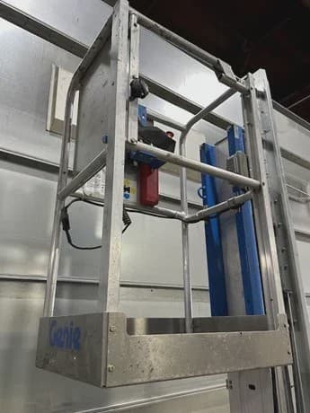 2015 GENIE GR12 image 9