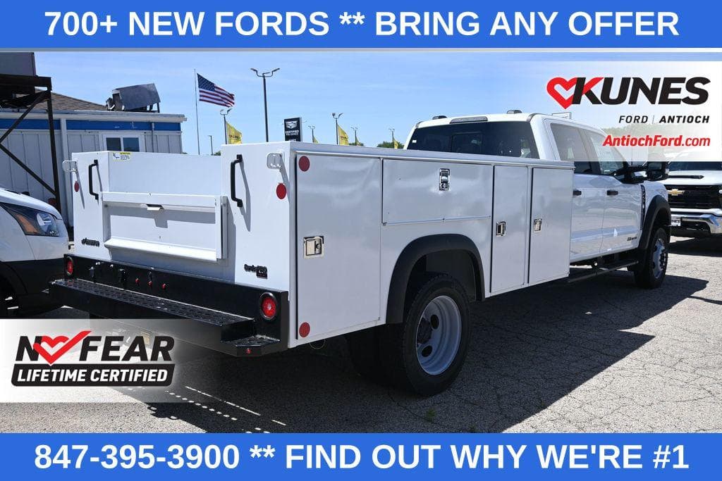 2026 Ford F-450SD XL DRW image 3