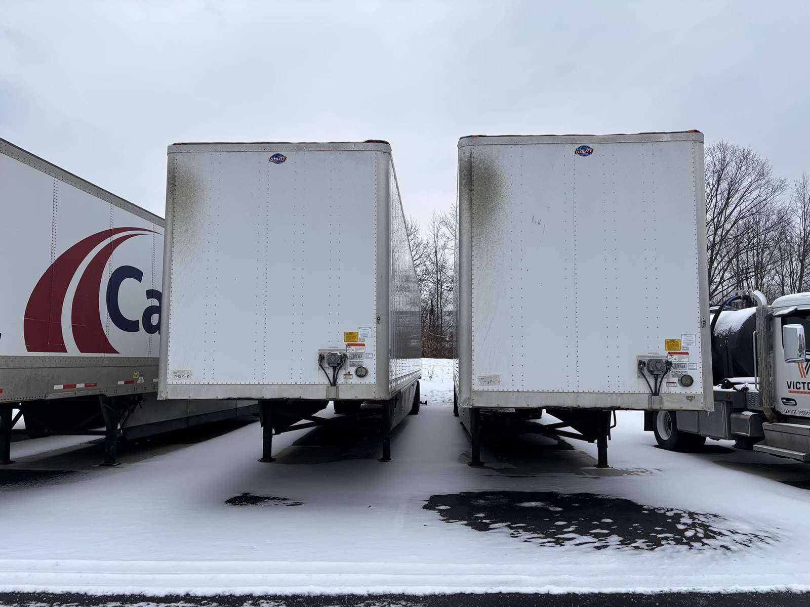2019 Utility 53` Dry Van Trailer image 3