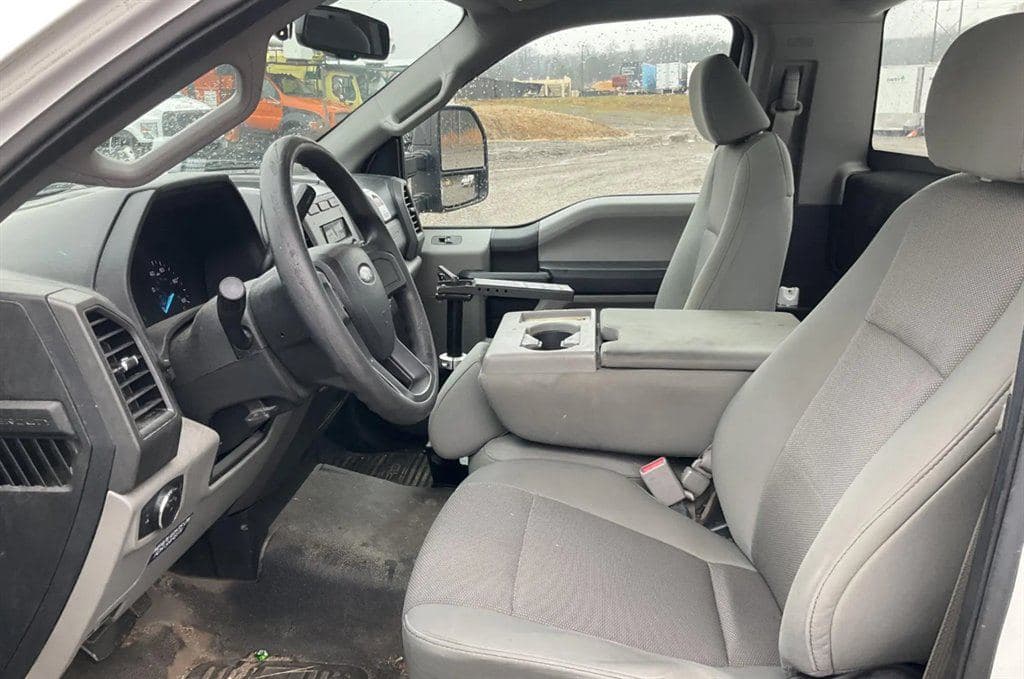 2017 Ford F250sd image 8