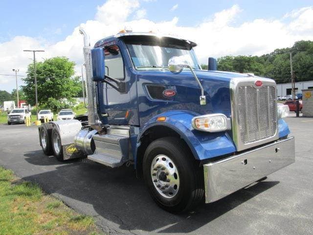 2020 Peterbilt 567 image 7