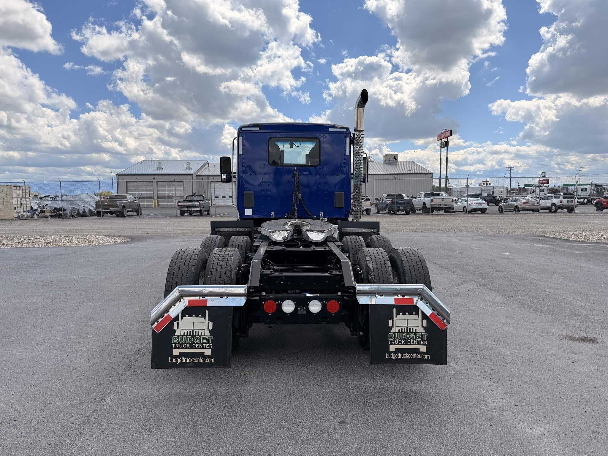 2020 Kenworth T680 image 3